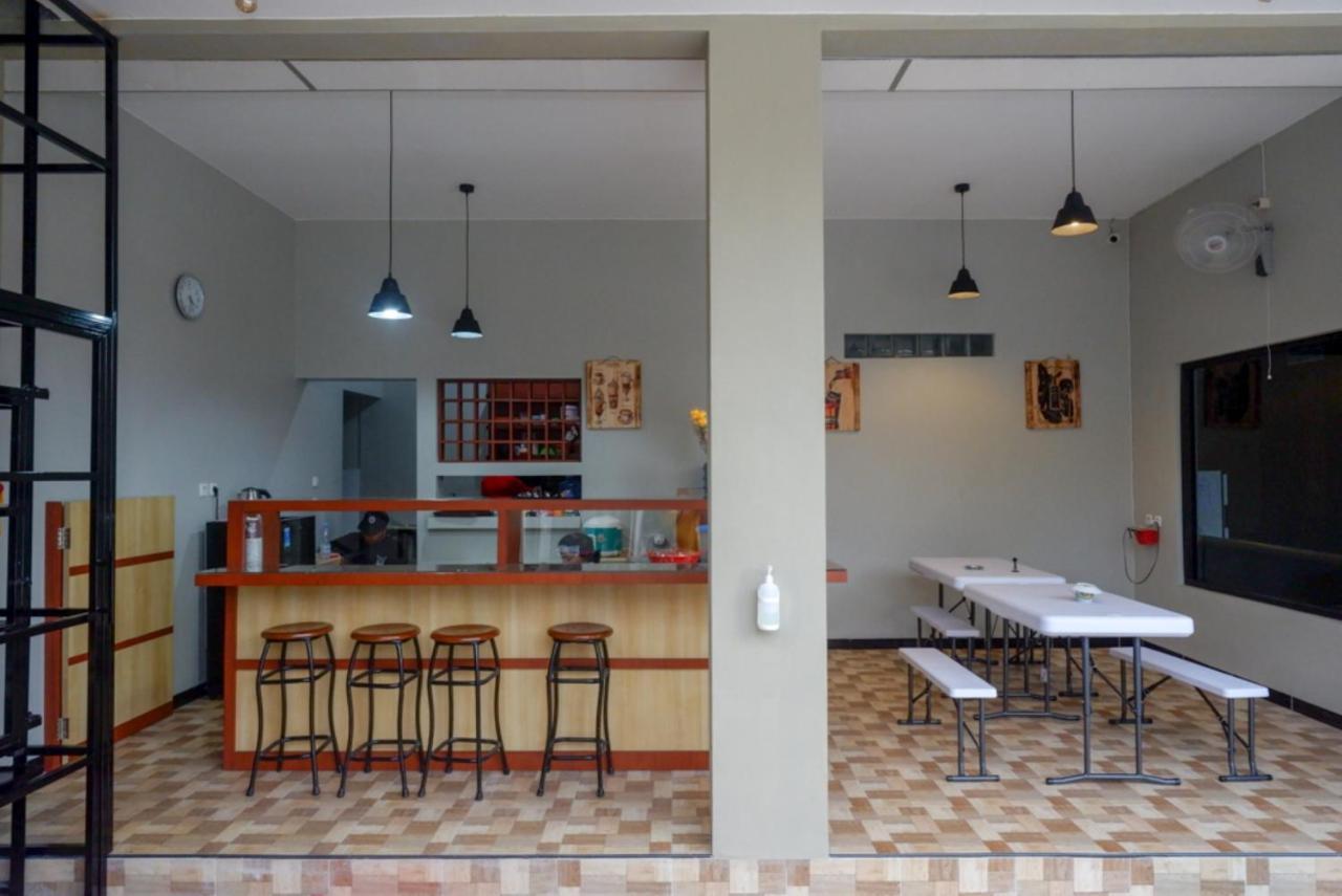 Reddoorz Near Kampus Ump Purwokerto 2 Hotel Sumbang Kültér fotó